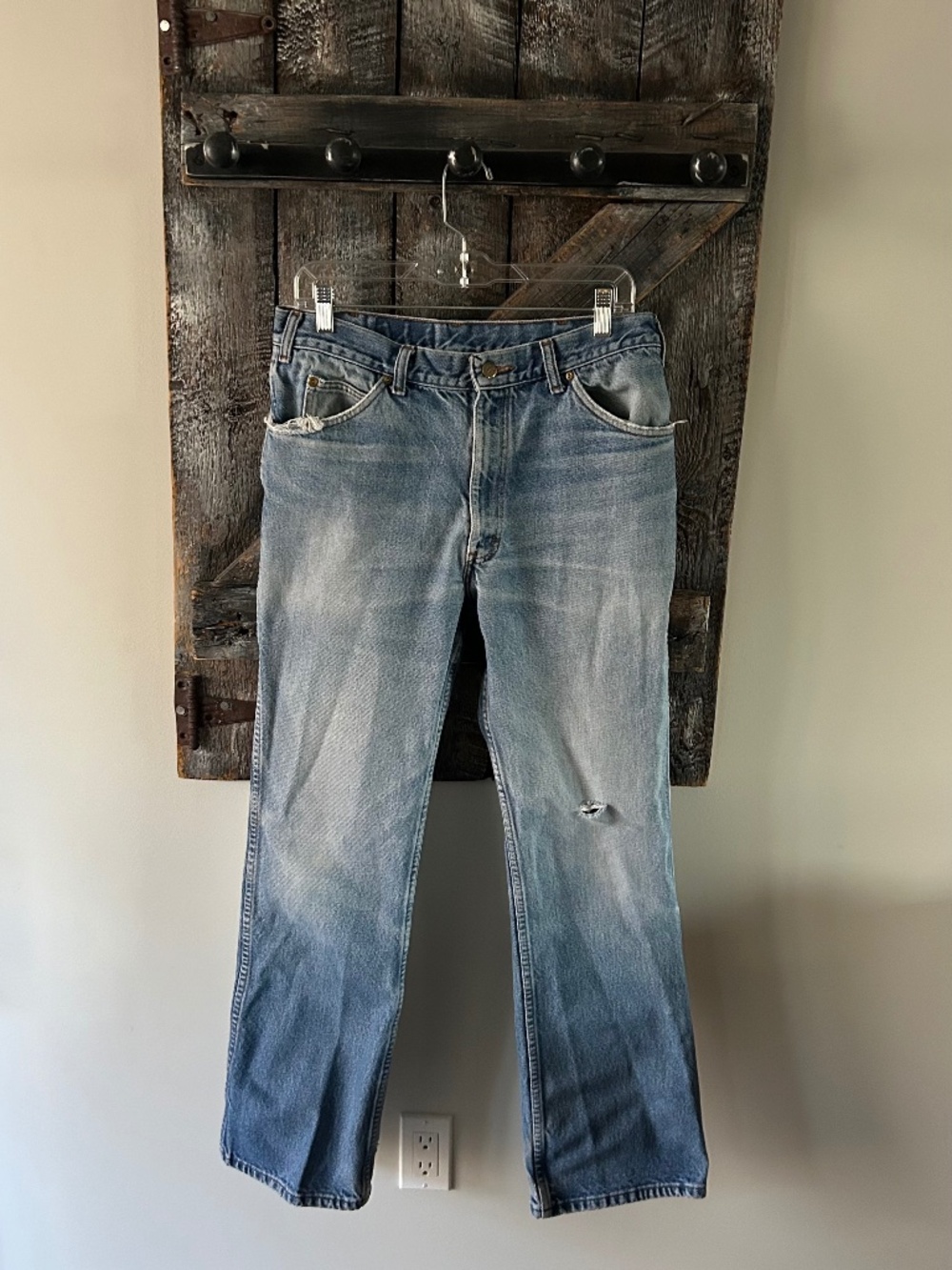 Men's Vintage HWC Faded & Distressed Stone Wash Jeans